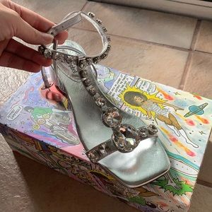 Brand new Jeffrey Campbell sandal